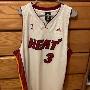 Dwayne Wade White Heat Jersey. XL +2. Stitched